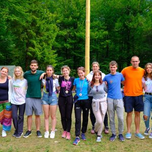 Mass Image Compressor Compressed this image. https://sourceforge.net/projects/icompress/ with Quality:80