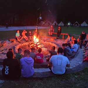 Mass Image Compressor Compressed this image. https://sourceforge.net/projects/icompress/ with Quality:80