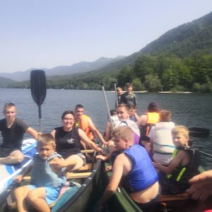 Mass Image Compressor Compressed this image. https://sourceforge.net/projects/icompress/ with Quality:80